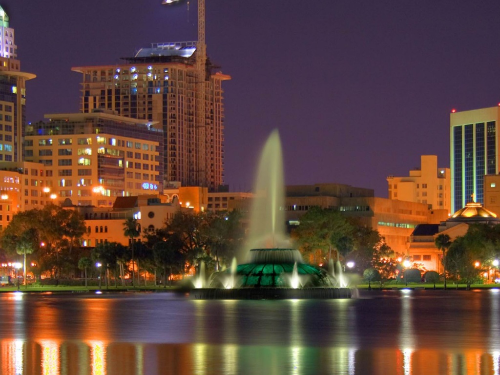 Orlando-Lake-Eola